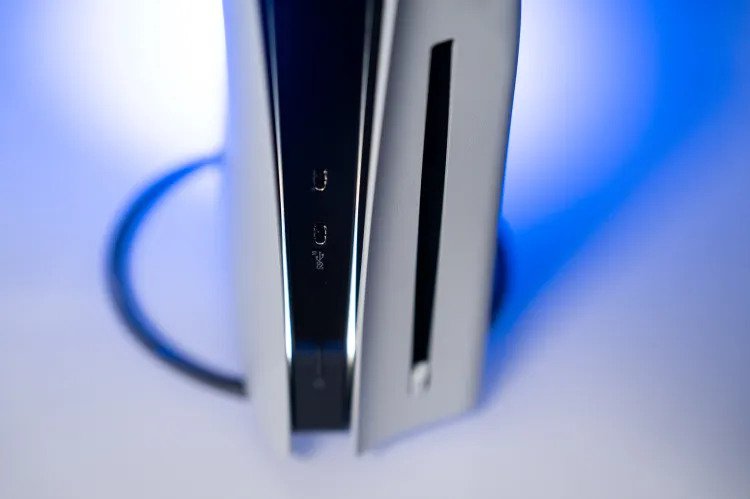 Sony is officially killing PlayStation discs—and there’s no going back